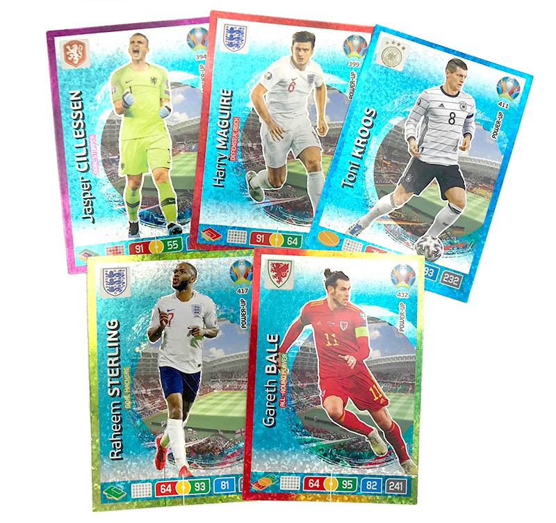 Abbildung von fünf Special Cards Power Up der UEFA Euro 2020 Adrenalyn XL
